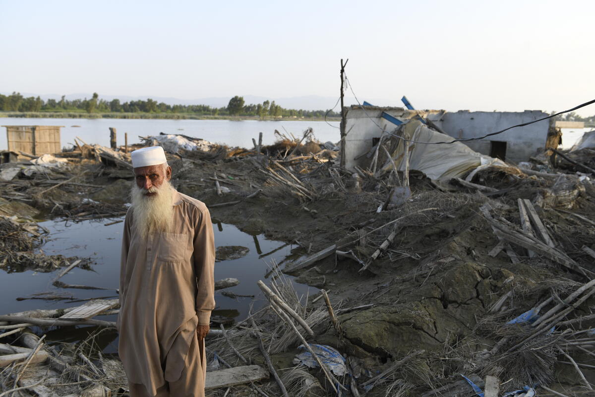 Pakistan. UNHCR provides emergency support in flood-stricken Khyber Pakhtunkhwa